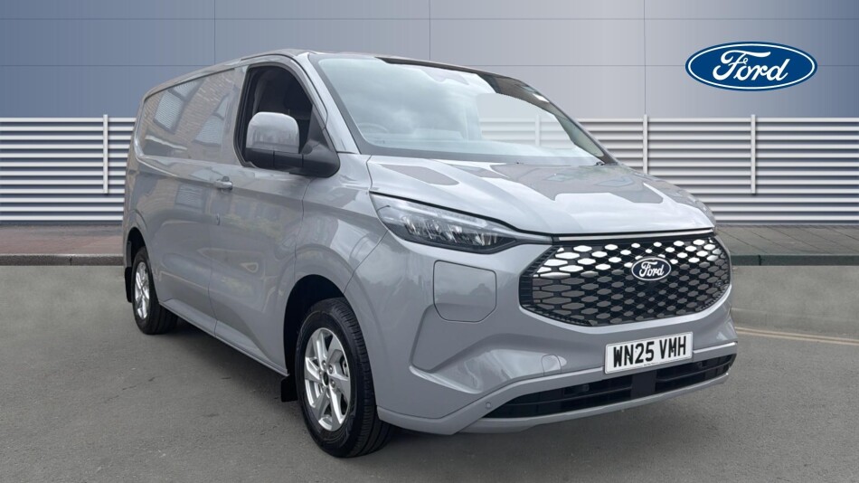 Ford Transit Custom E-320 L1 Rwd 100kW 65kWh H1 Van Limited Auto